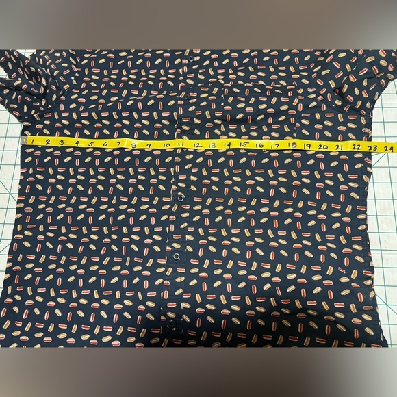 🛍️PUBLIC OPINION Men’s Navy blue hotdog print button down size L. - Picture 10 of 11